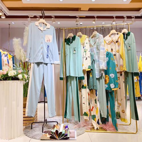 十三行剪标女装库存尾货清仓 休闲家居服套装批发首选货源